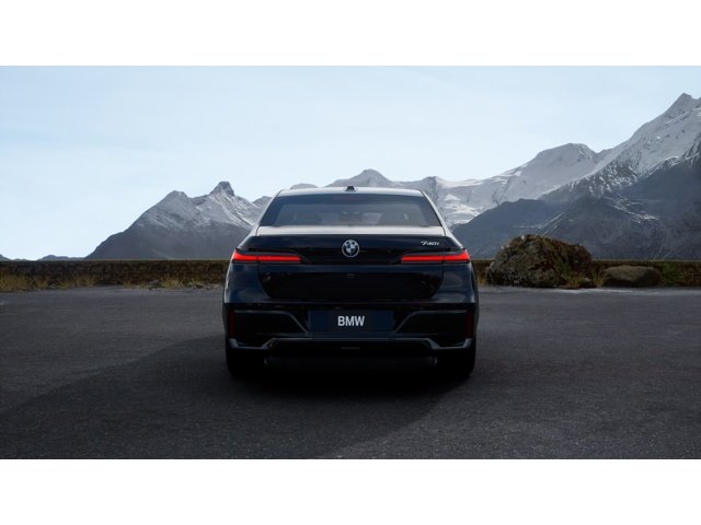 New 2026 Carbon Black Metallic BMW 740i image 5