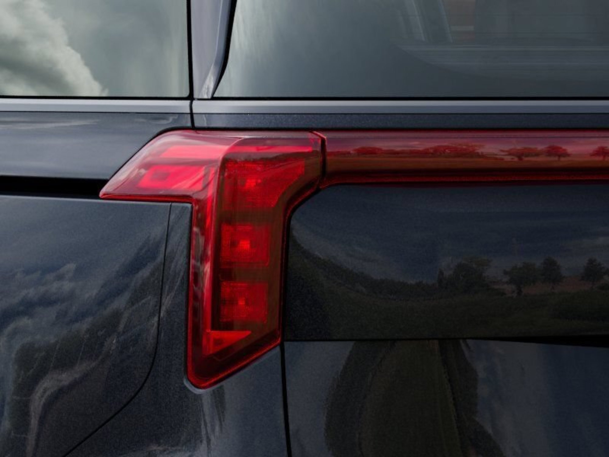 New 2027 Panthera Metal Kia EX image 26