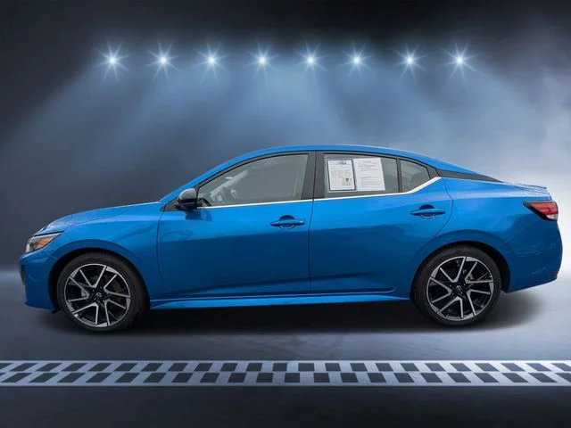 2025 Nissan Sentra SR - Photo 6