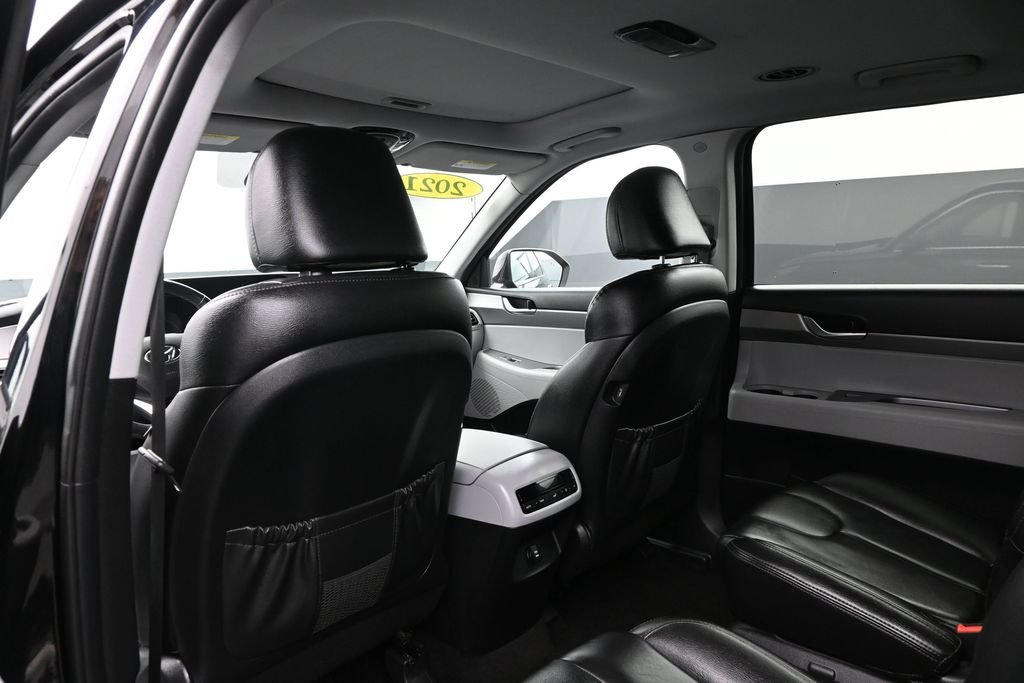 Used 2021 Black Hyundai SEL image 22