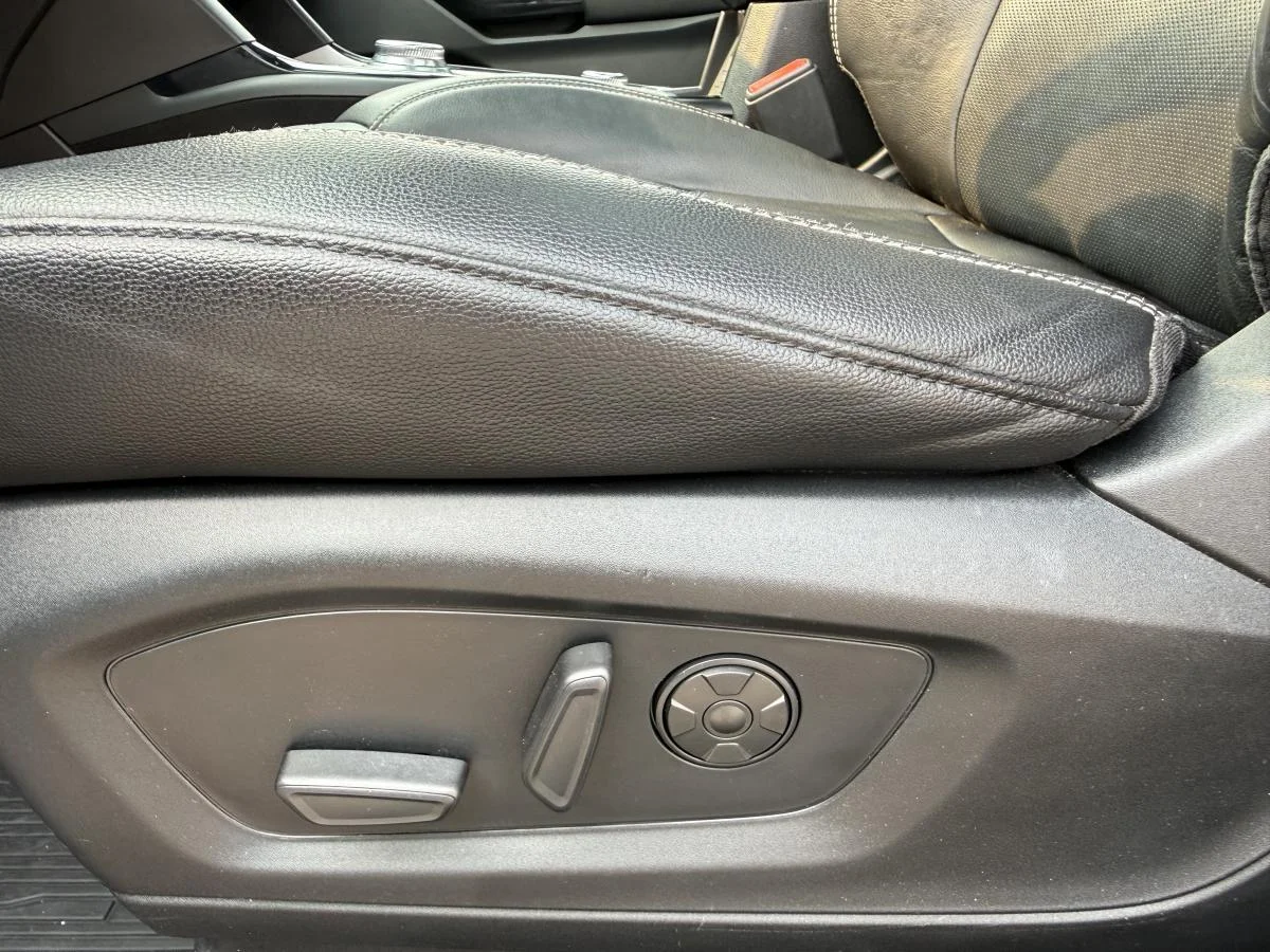 Used 2021 White Ford St Awd image 17