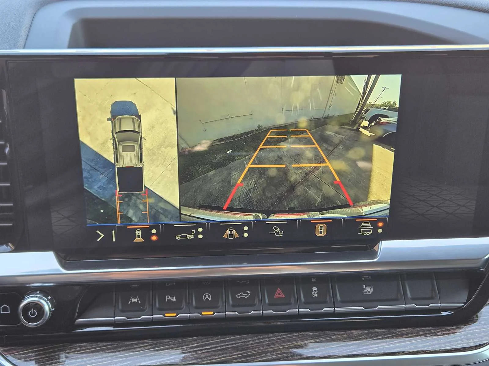 New 2026 Onyx Black GMC Elevation image 12