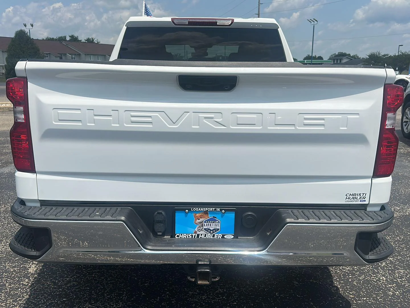 Used 2025 Summit White Chevrolet LT image 6