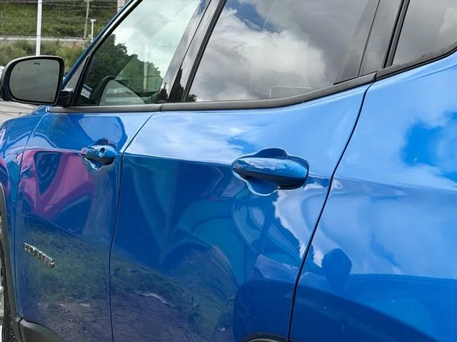 Used 2022 Blue Jeep Latitude image 20
