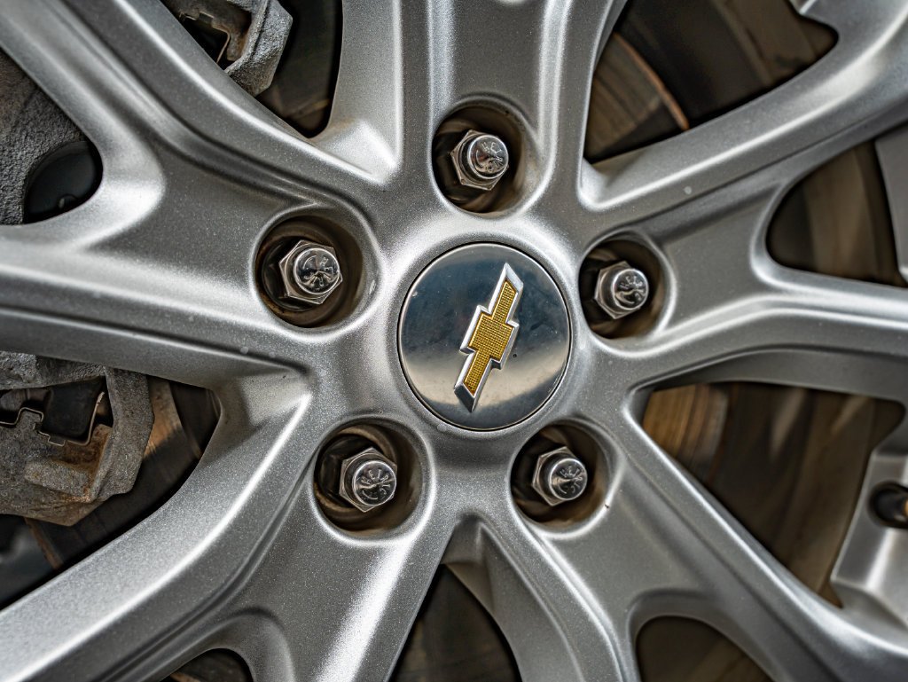 Used 2020 Silver Ice Metallic Chevrolet LT image 11