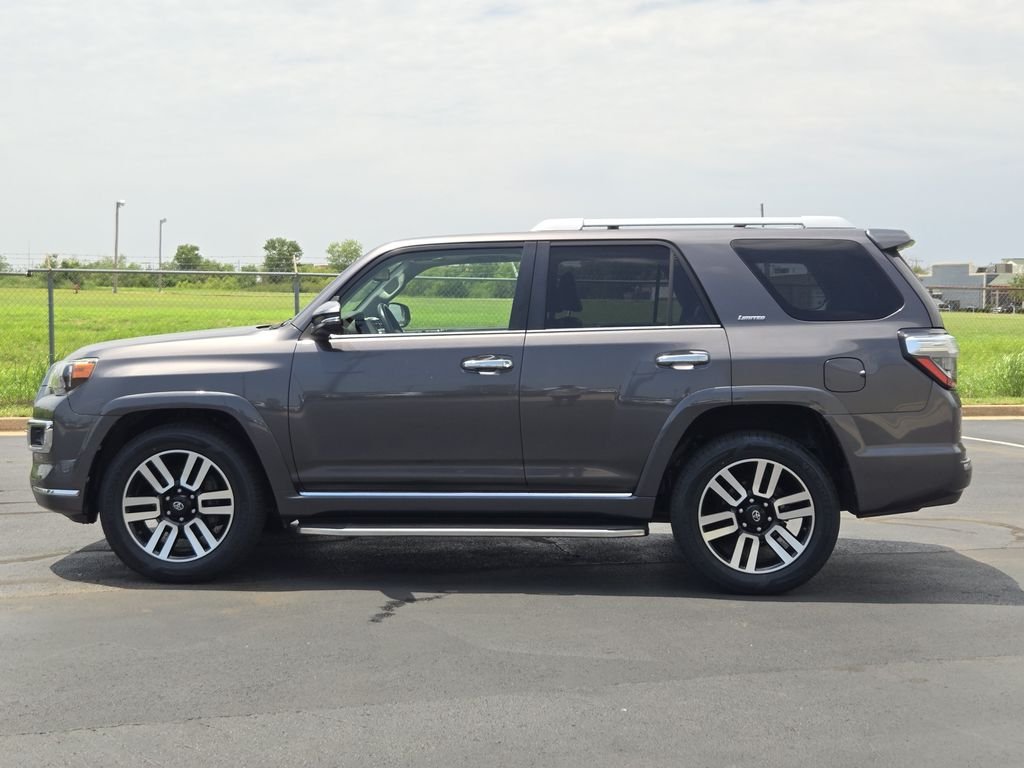 Used 2016 Gray Toyota Limited image 4