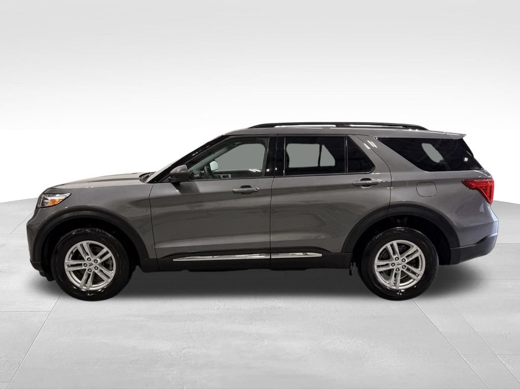 Used 2023 Ford Explorer XLT with VIN 1FMSK8DH0PGB08598 for sale in Golden Valley, Minnesota