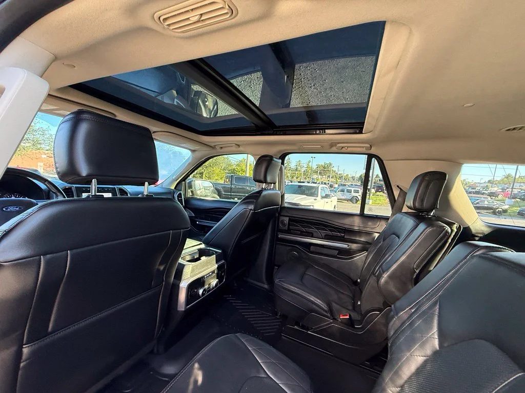 Used 2021 Black Ford Platinum image 24