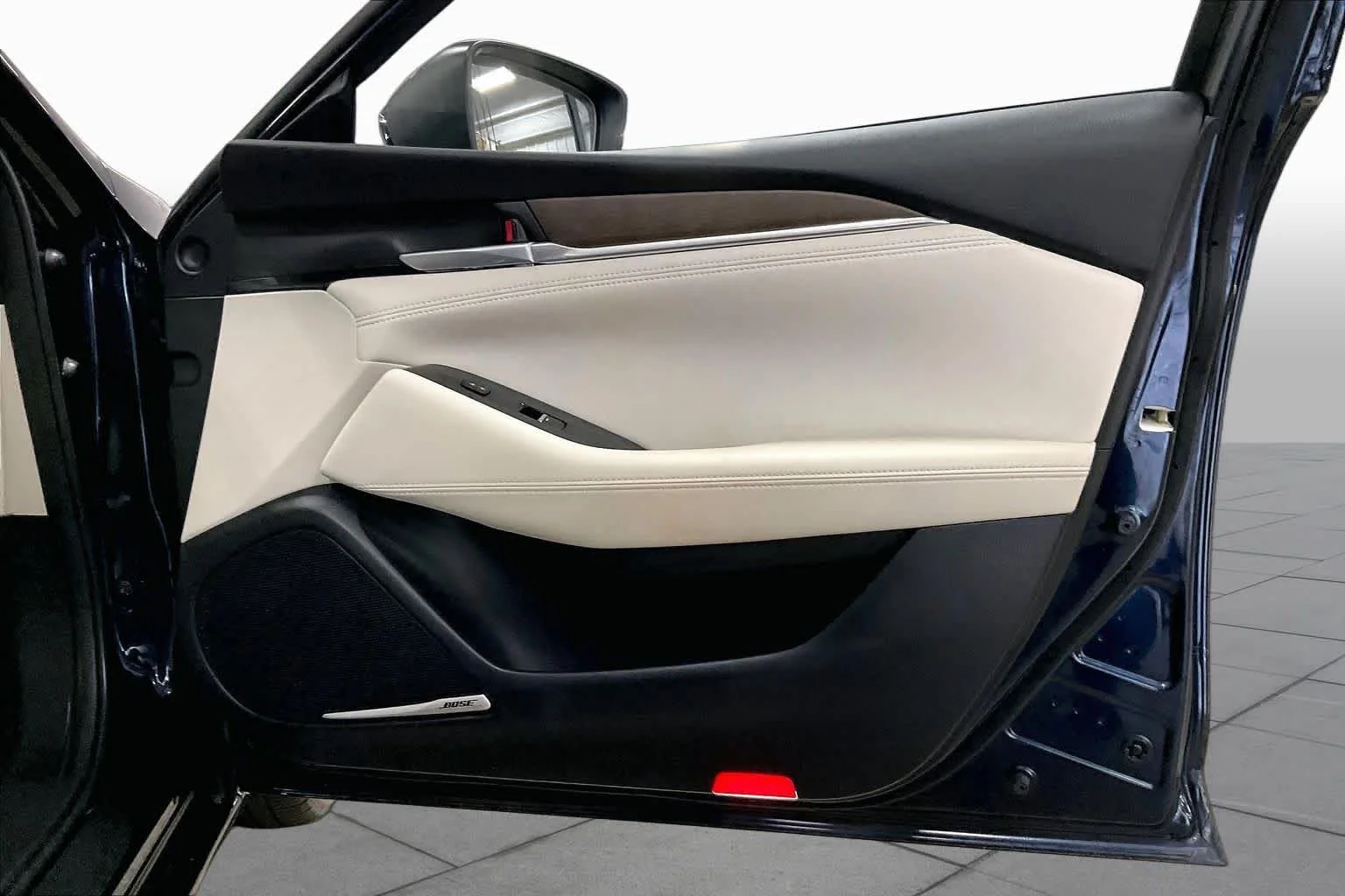 Used 2020 Deep Crystal Blue Mazda Signature image 22
