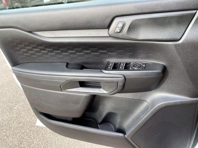 Used 2025 White Ford XL image 23