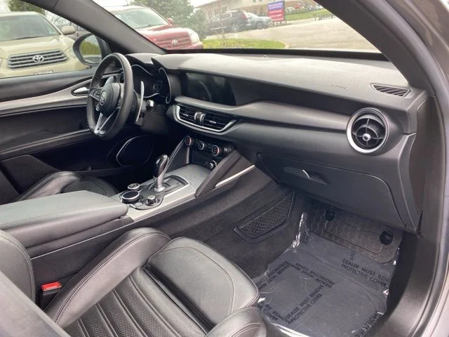 2018 Alfa Romeo Stelvio Ti Sport - Photo 27