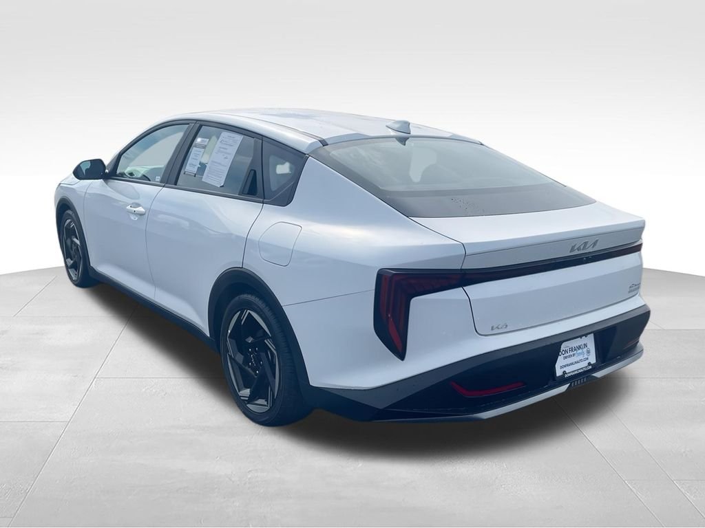 Used 2025 White Kia EX image 6