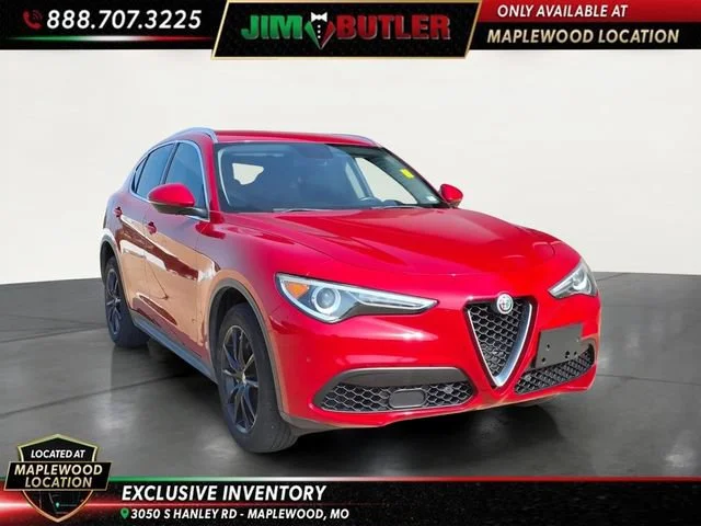 Used 2018 Red Alfa Romeo Ti AWD image 6