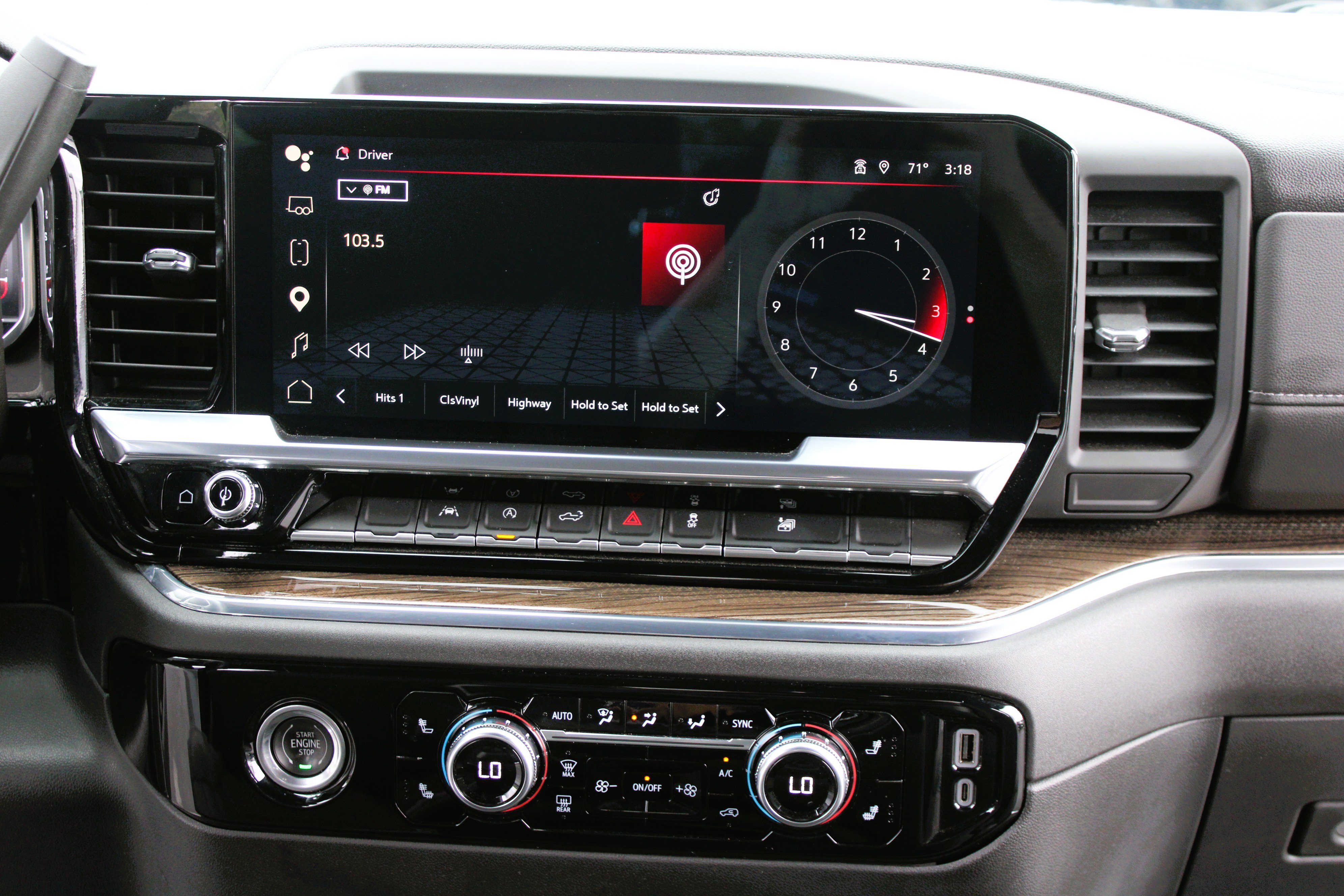Used 2023 Sterling Metallic GMC Elevation image 26