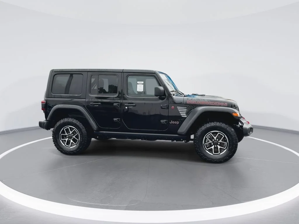 Used 2024 Black Jeep Rubicon image 9