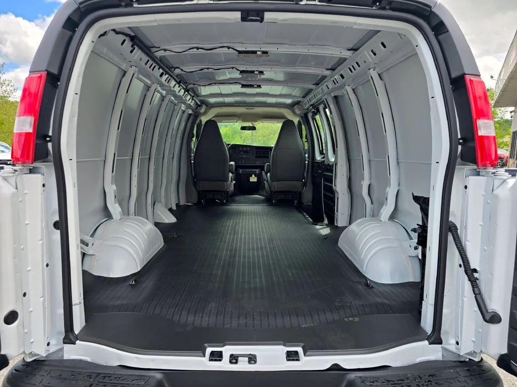 New 2026 White Chevrolet Work Van image 13