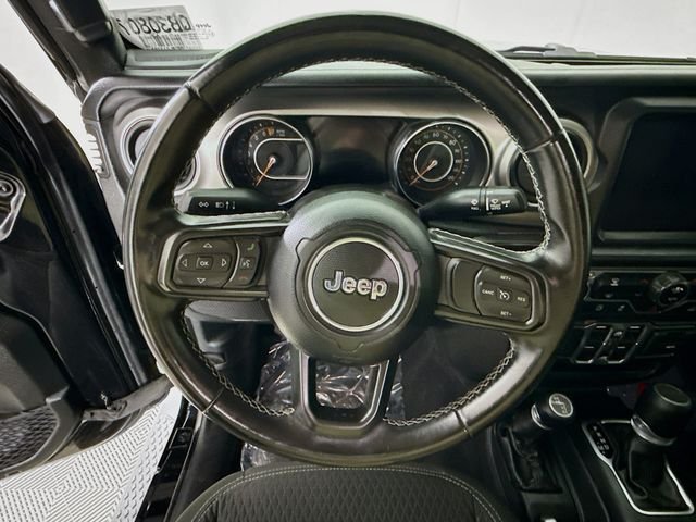 Used 2021 Black Jeep Sport image 11