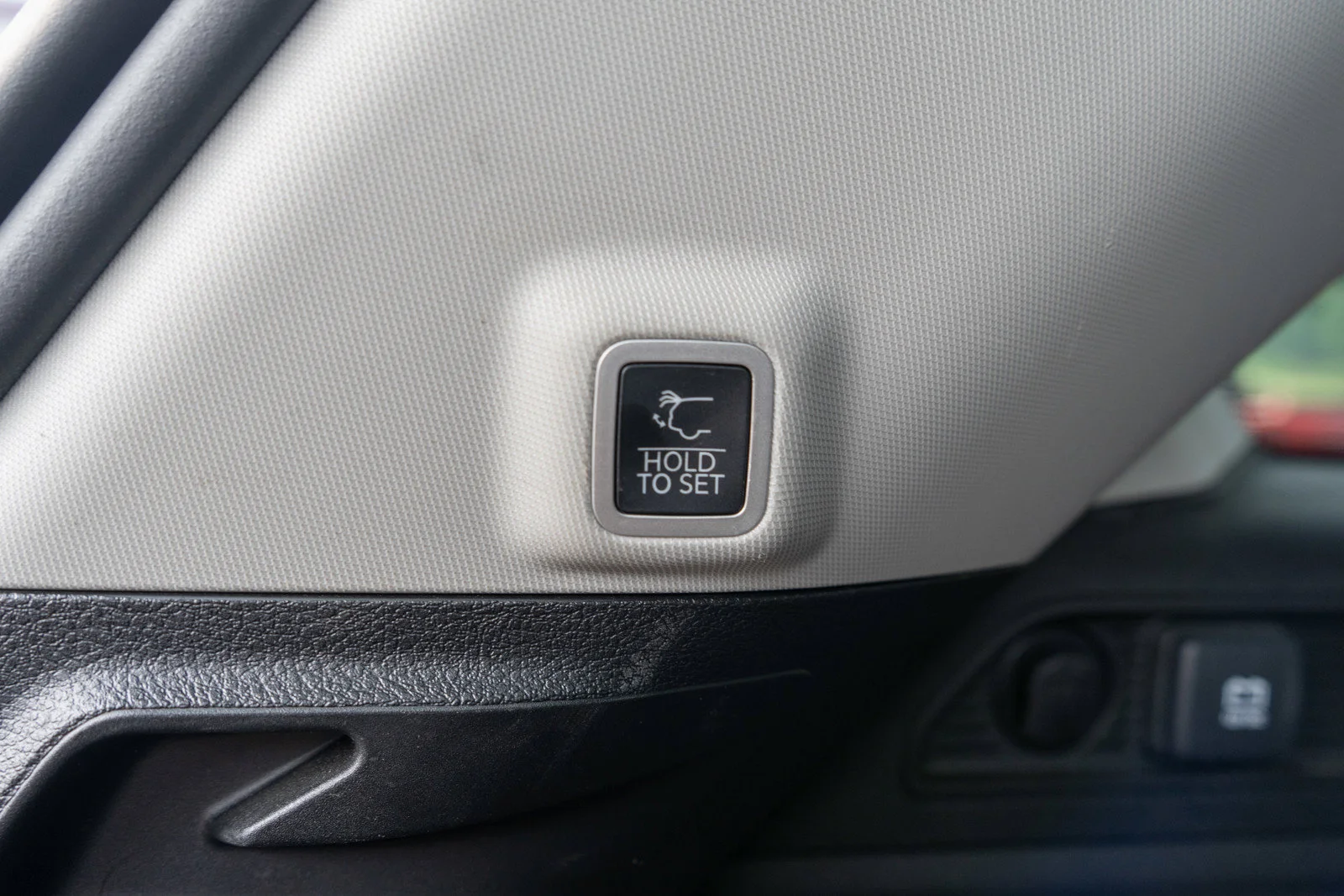 Used 2022 Diamond Black Crystal Pearlcoat Jeep 4xe image 10