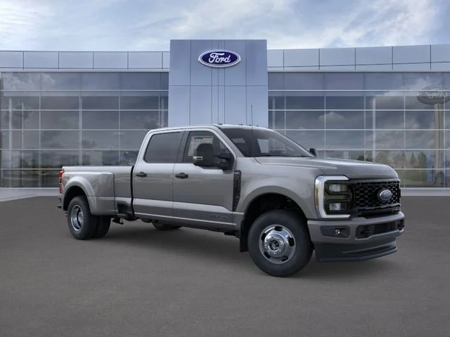 New 2026 Gray Metallic Ford XL image 7