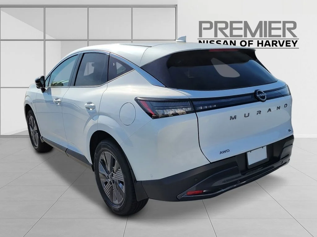 New 2026 Everest White Pearl TriCoat Nissan SL image 4