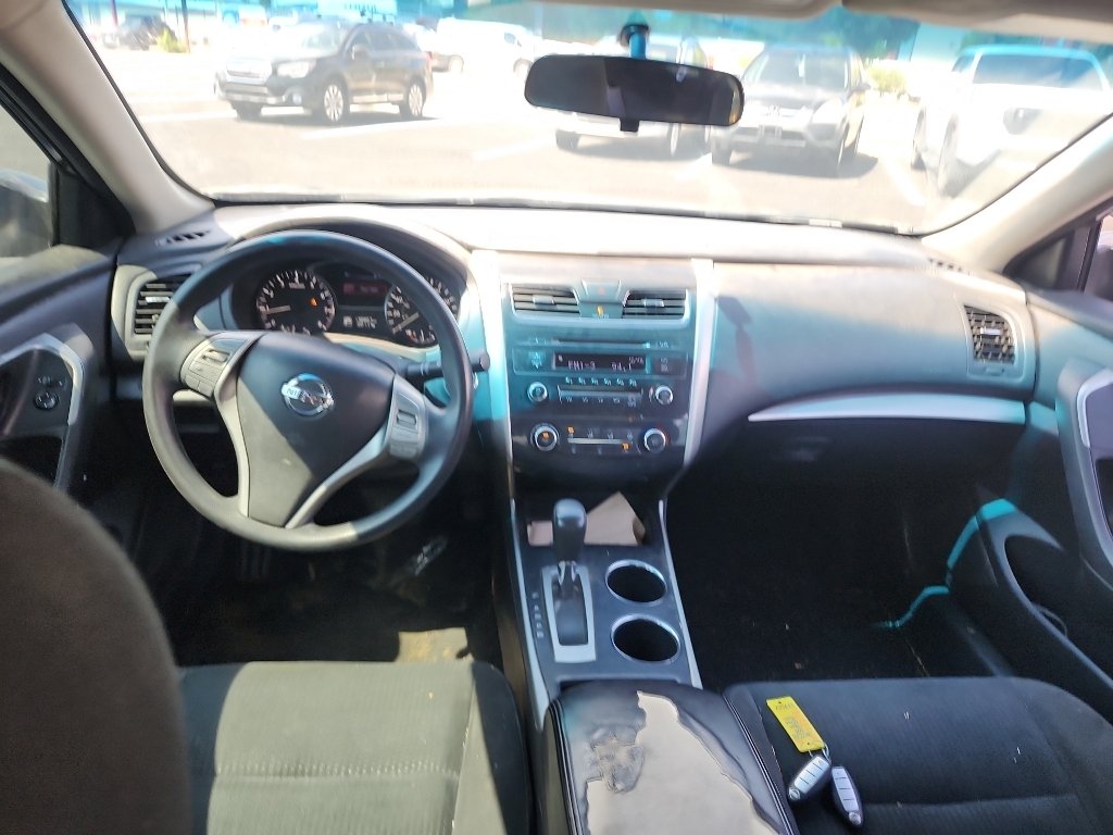 Used 2015 Super Black Nissan 2.5 S image 13