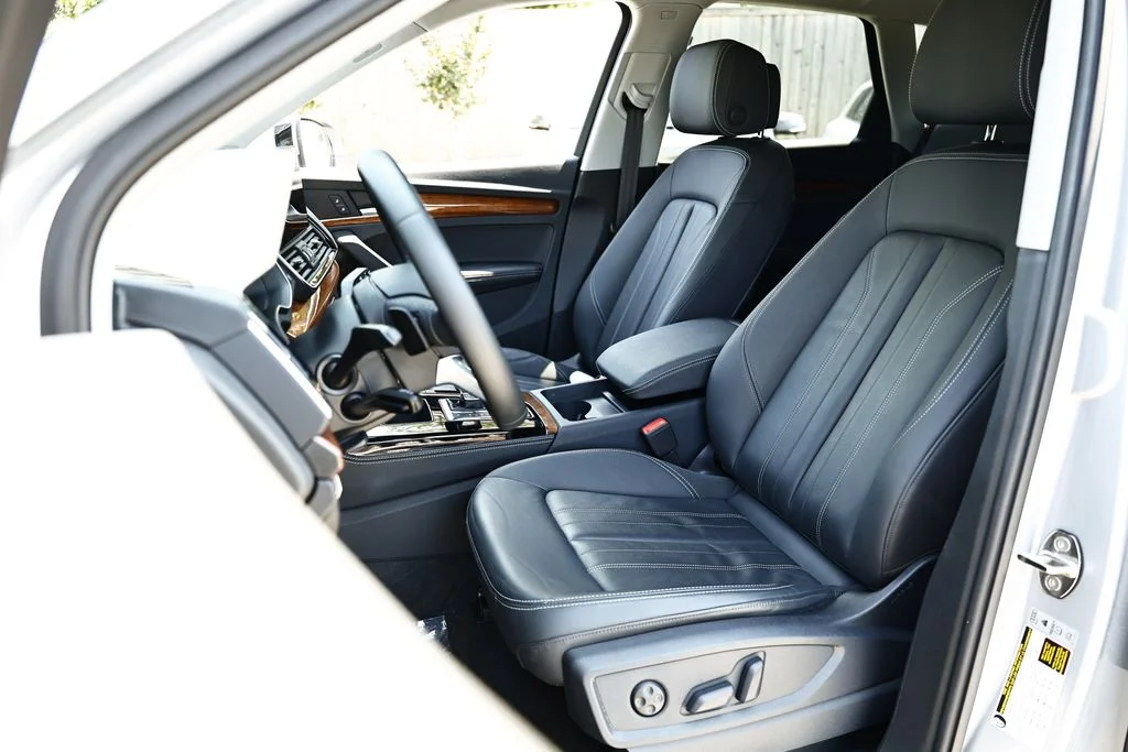 Certified Used 2023 Florett Silver Metallic Audi 40 Premium Plus image 20