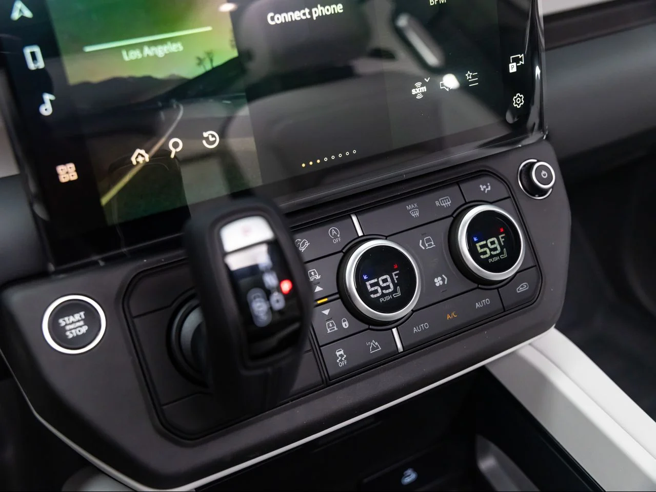 New 2026 Borasco Grey Land Rover P400 X-Dynamic SE image 27