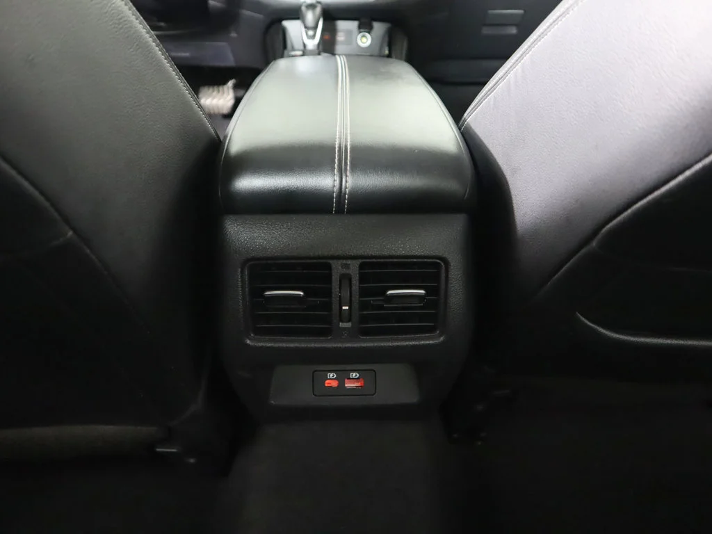 Used 2023 Pearl White Nissan 2.5 SL image 51