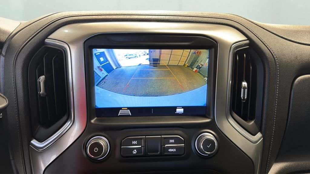 Used 2021 White Chevrolet RST image 20