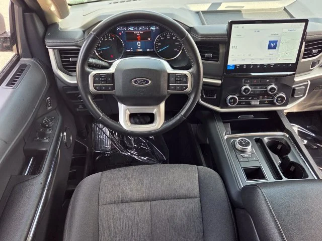 Used 2024 Silver Ford XLT image 13