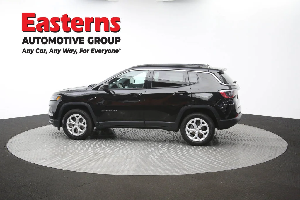 Used 2024 Black Jeep Latitude image 60
