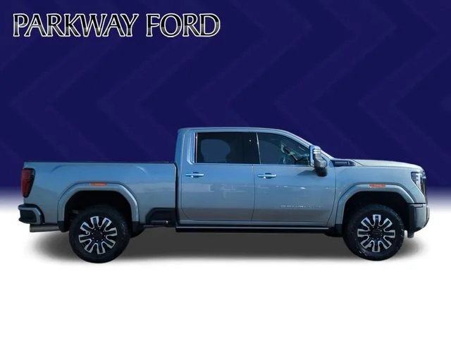 Used 2024 Silver GMC Denali Ultimate image 6