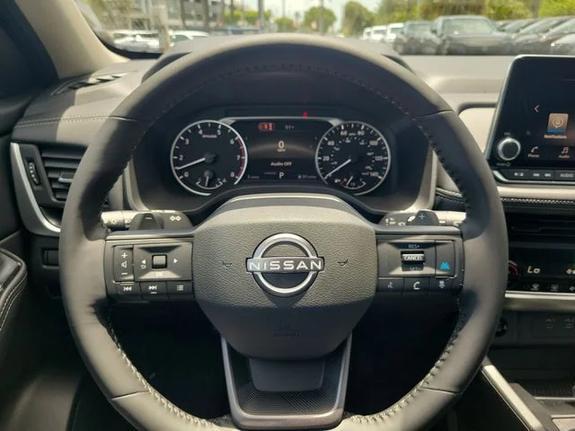 New 2026 Everest White Pearl TriCoat Nissan SV image 15