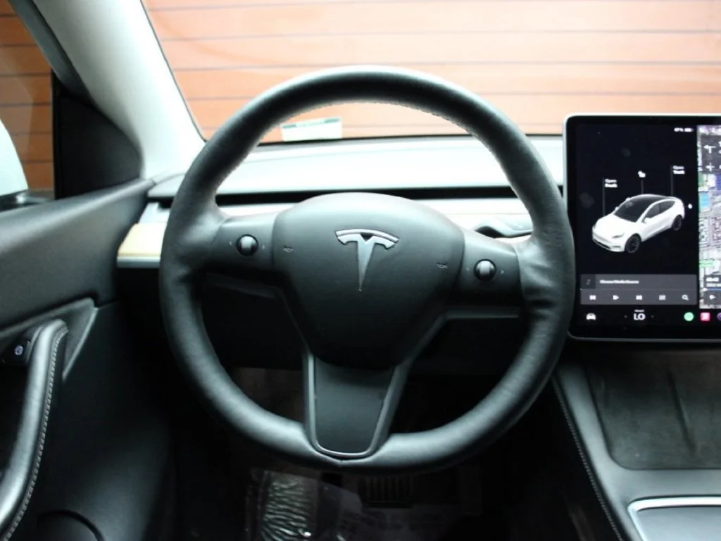Used 2021 Pearl White Multi-Coat Tesla Long Range image 12