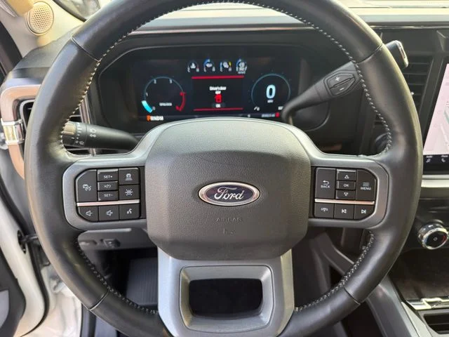 Used 2024 White Metallic Ford Lariat image 17