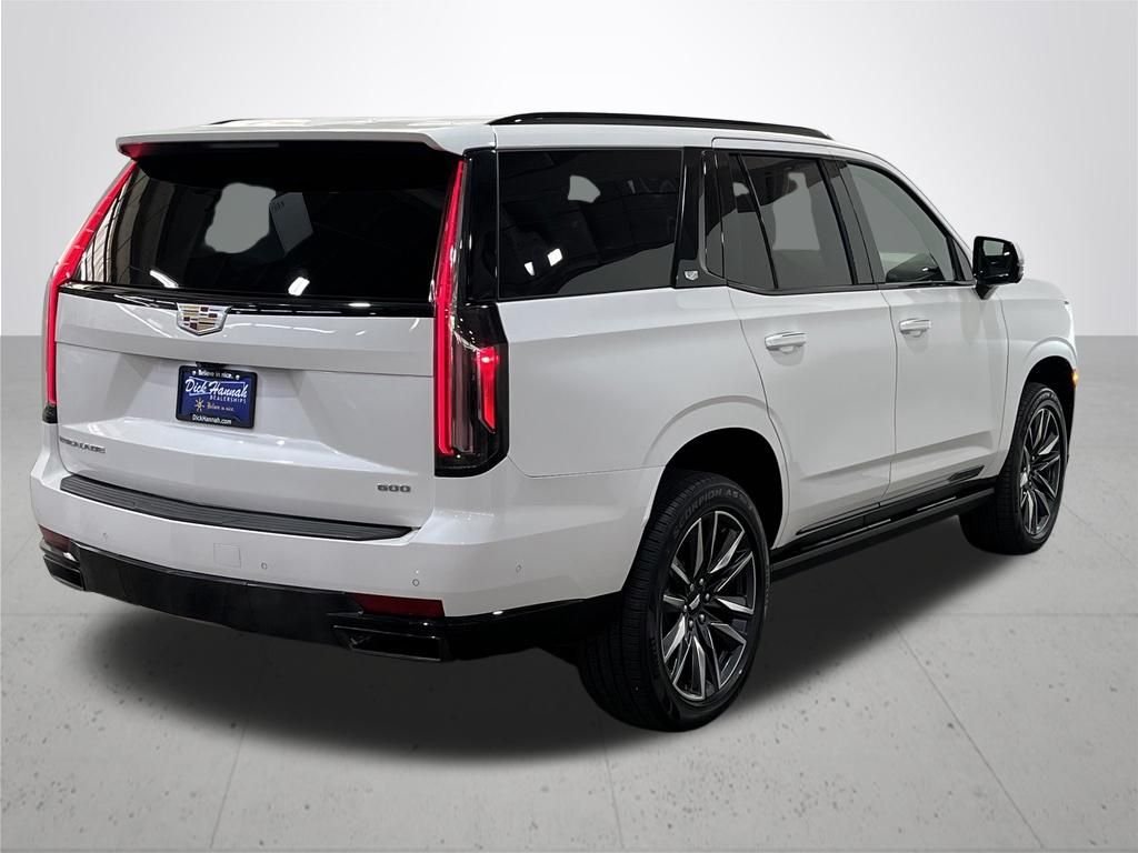 Used 2022 Crystal White Tricoat Cadillac Sport Platinum image 10
