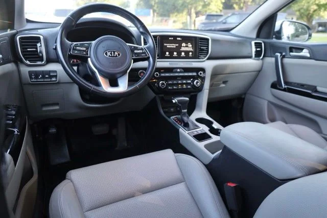 Used 2020 Silver Kia EX image 31
