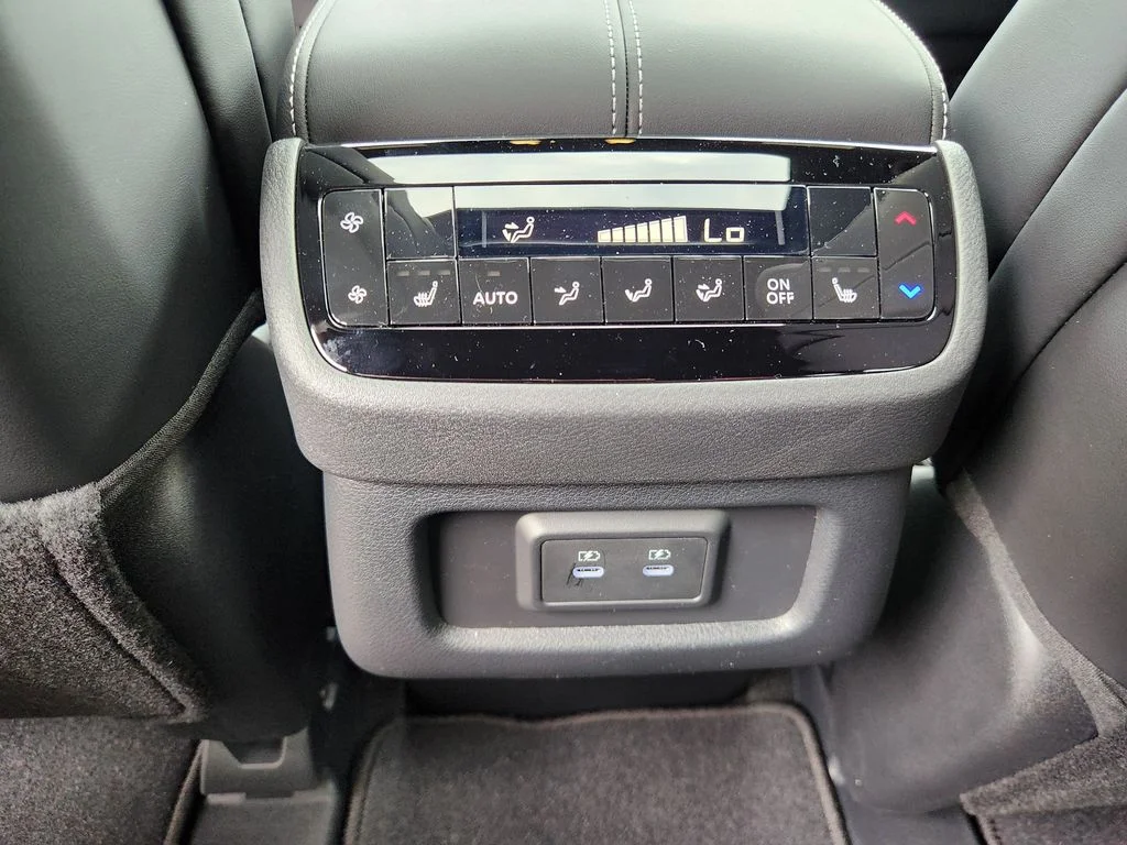 New 2027 2T GRPT SHDW INFINITI Sport AWD image 12