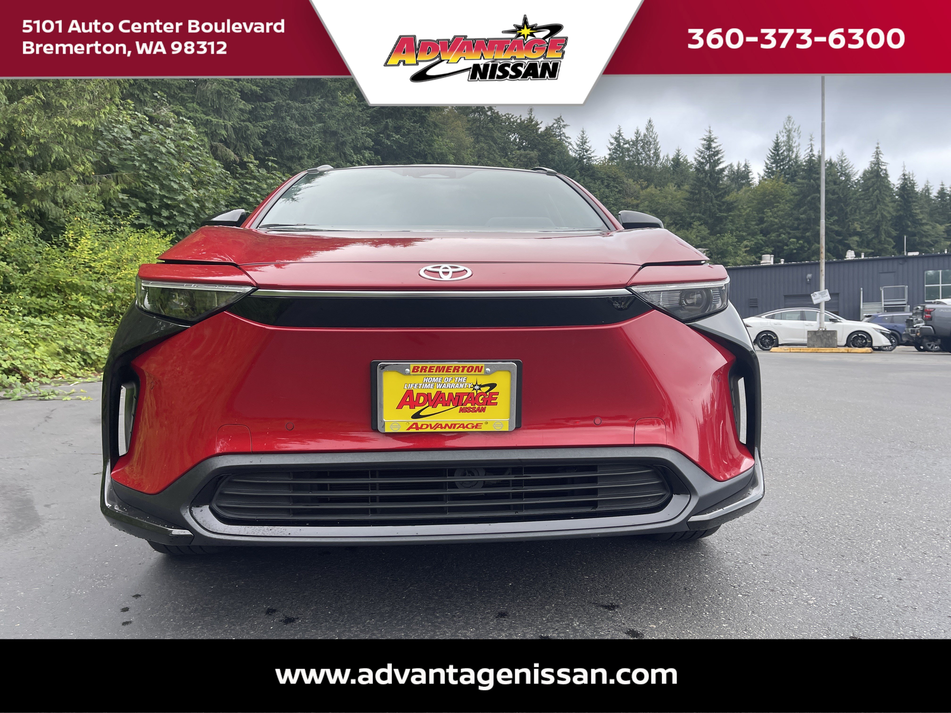 Used 2024 Supersonic Red Toyota XLE image 7
