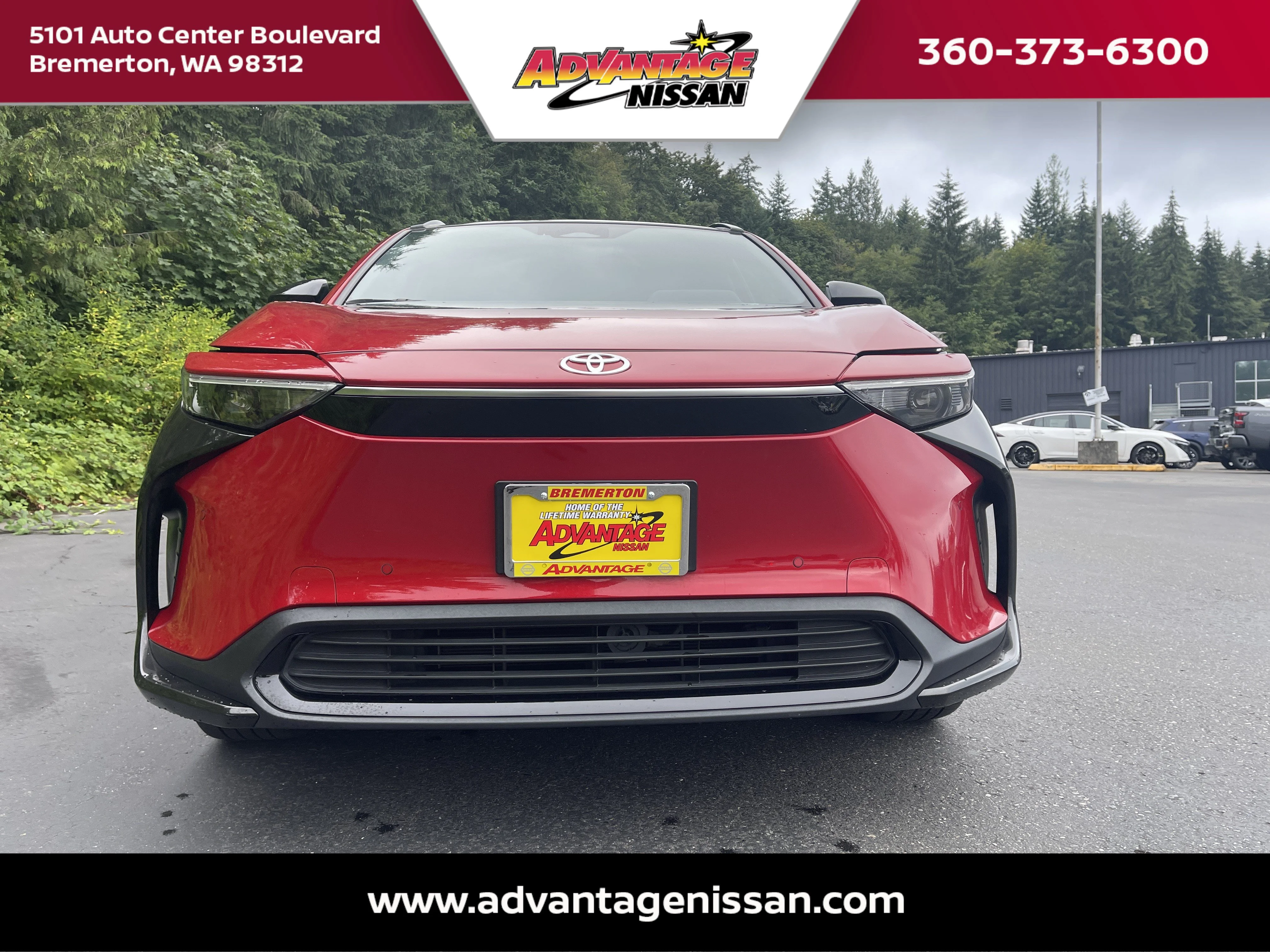 Used 2024 Supersonic Red Toyota XLE image 7