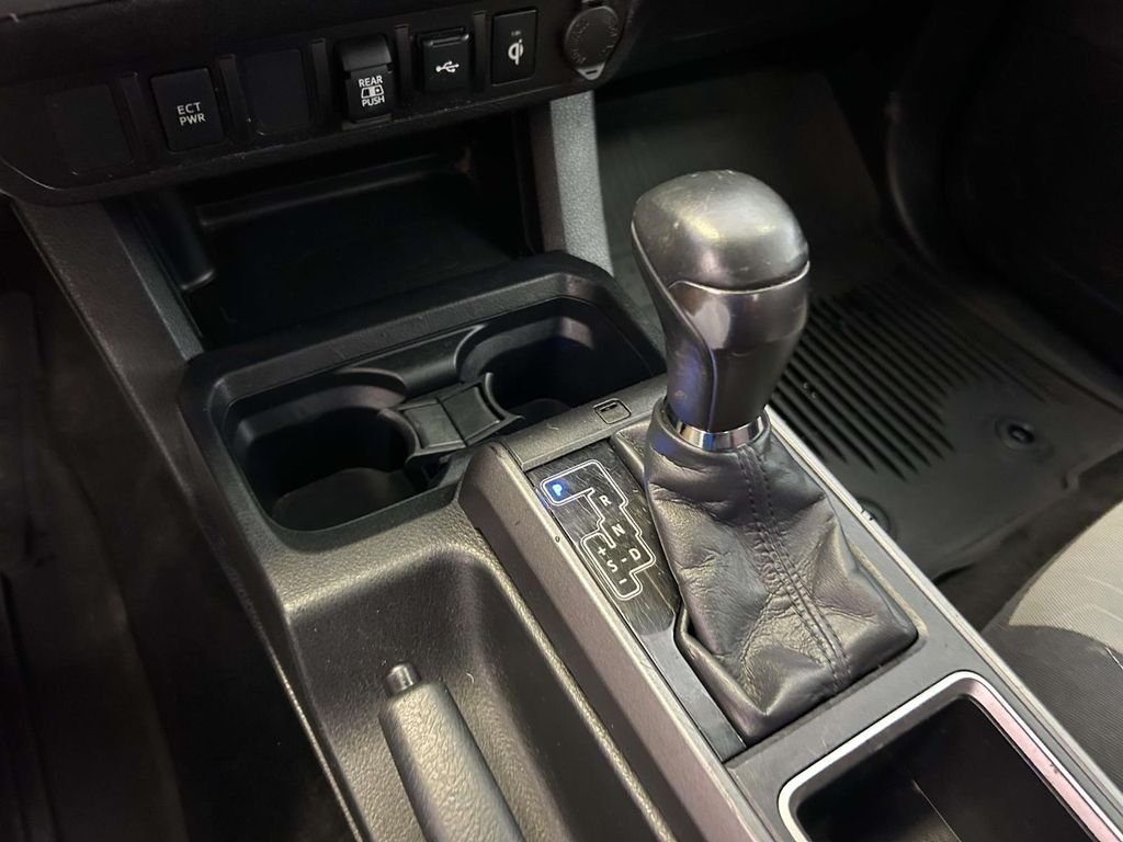 Used 2022 White Toyota TRD Off-Road image 23