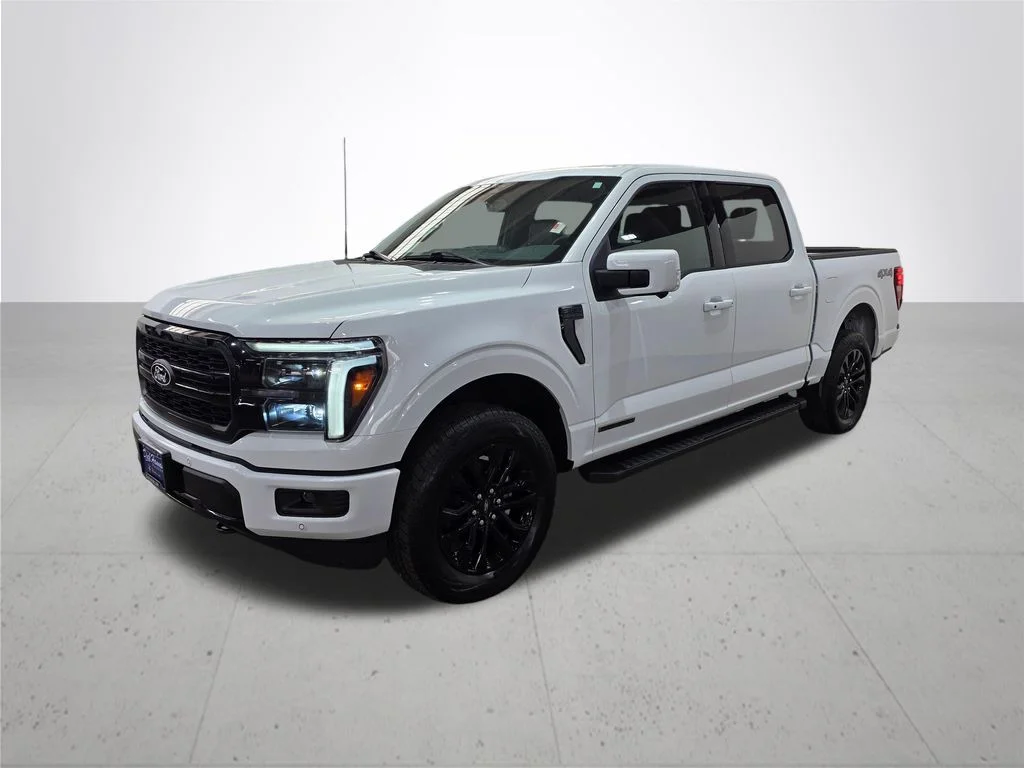 Used 2025 White Ford Lariat image 2