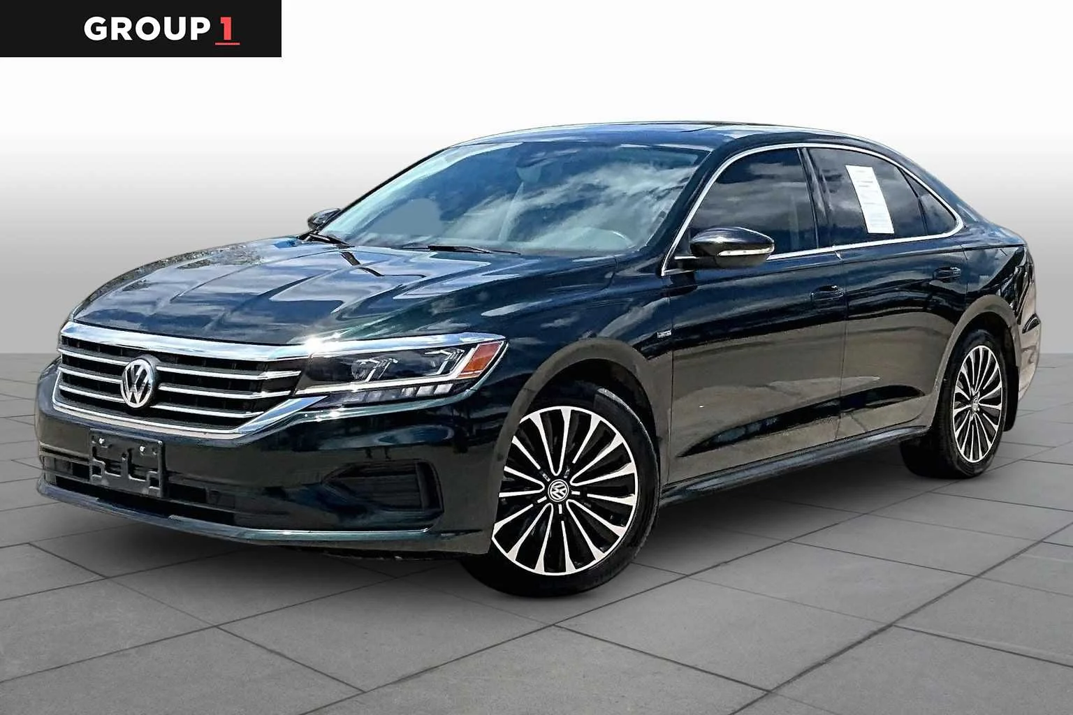 2022 Volkswagen Passat 2.0T Limited Edition Auto's photo