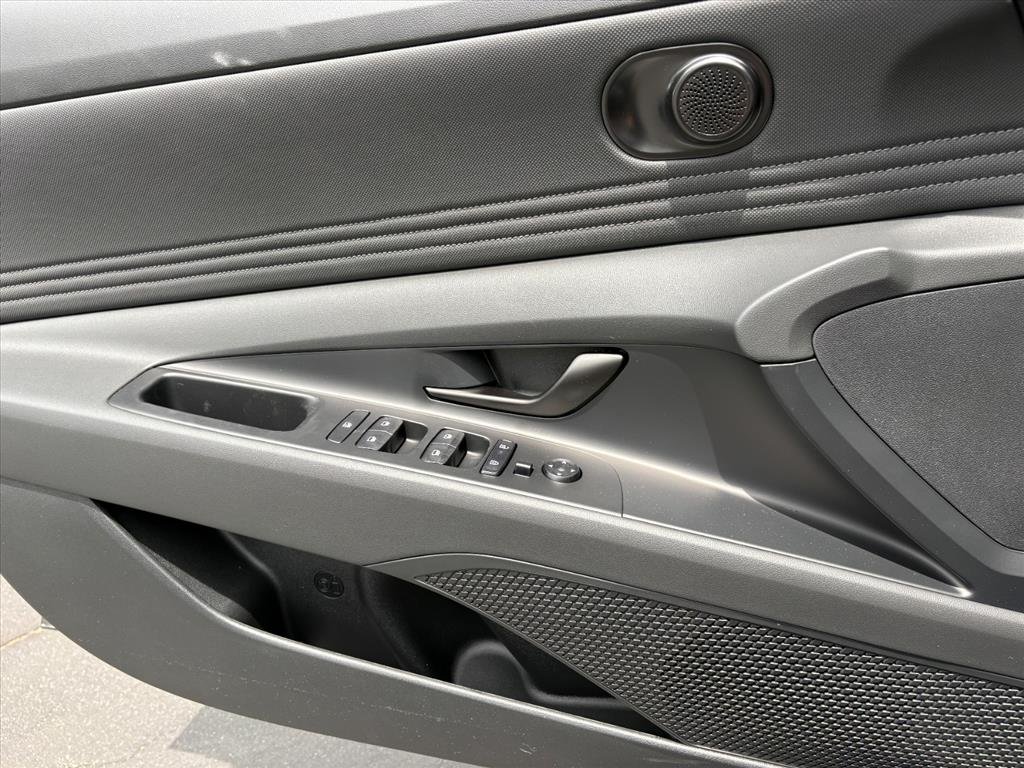 New 2026 Amazon Gray Pearl Hyundai SEL Sport image 10
