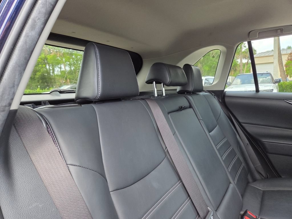Used 2022 Blueprint Toyota XLE Premium image 19