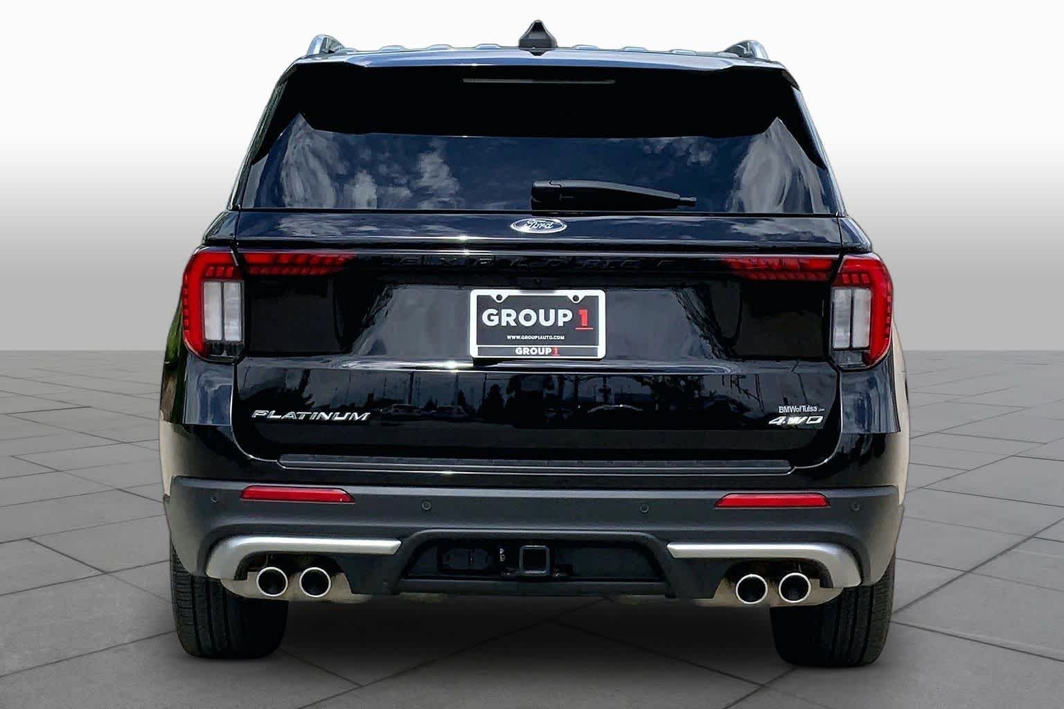 Used 2025 Agate Black Metallic Ford Platinum image 5
