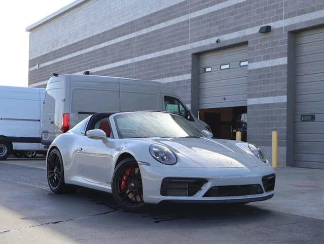 2023 Porsche 911 Targa 4 GTS
