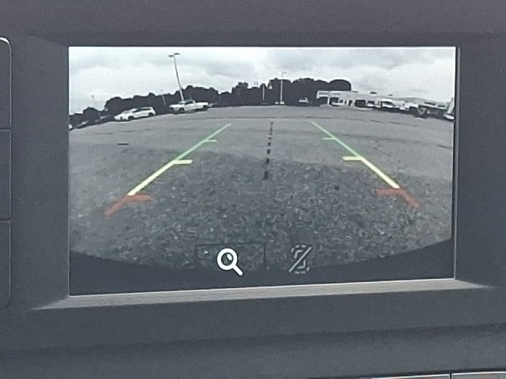 Used 2020 White Ford Base image 18