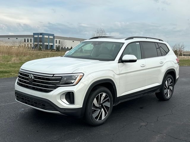 2026 Volkswagen Atlas SE w/Tech - Photo 3