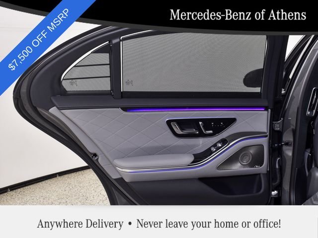 New 2026 MANUFAKTUR Graphite Metallic Mercedes-Benz S 580 image 39